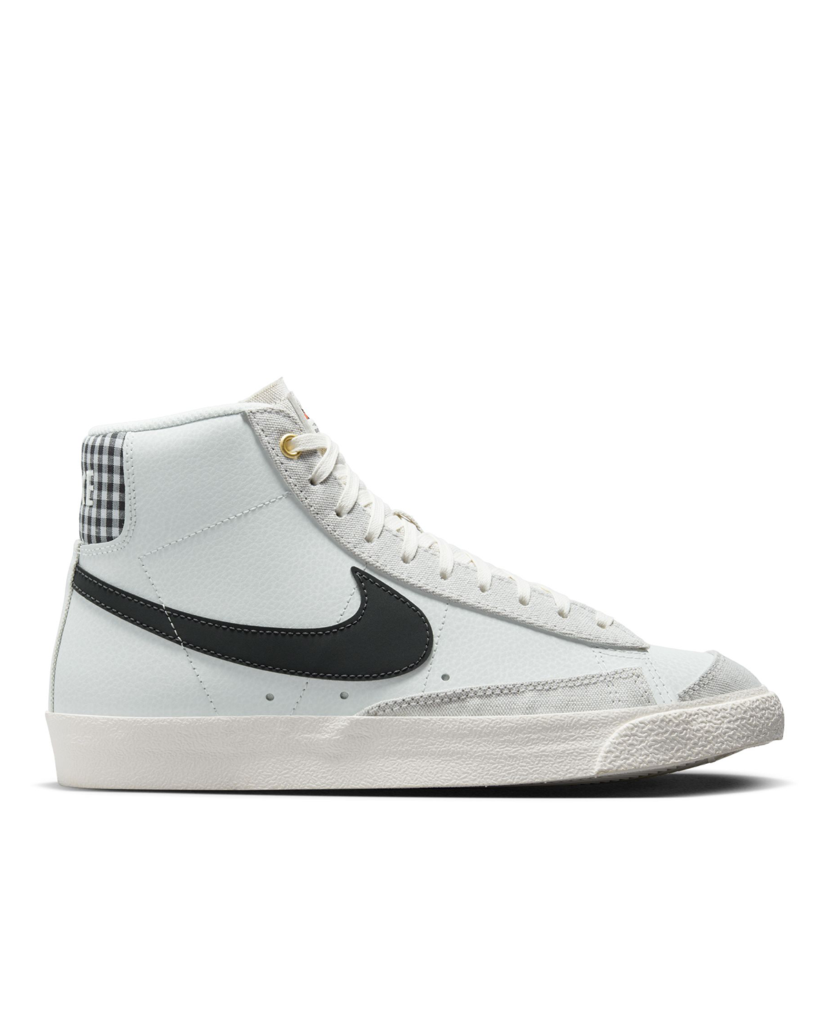 Blazer Mid '77 Vintage 'Designed Fresh'