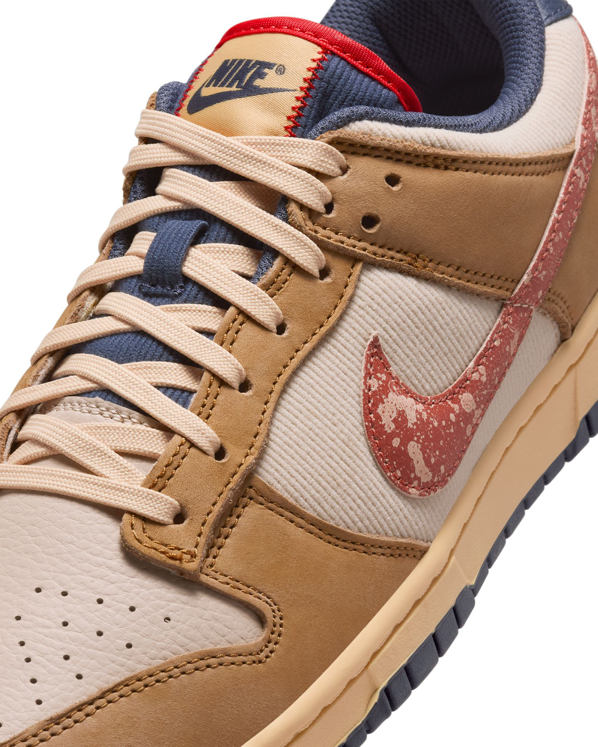 Dunk Low 'Wheat Sanddrift'