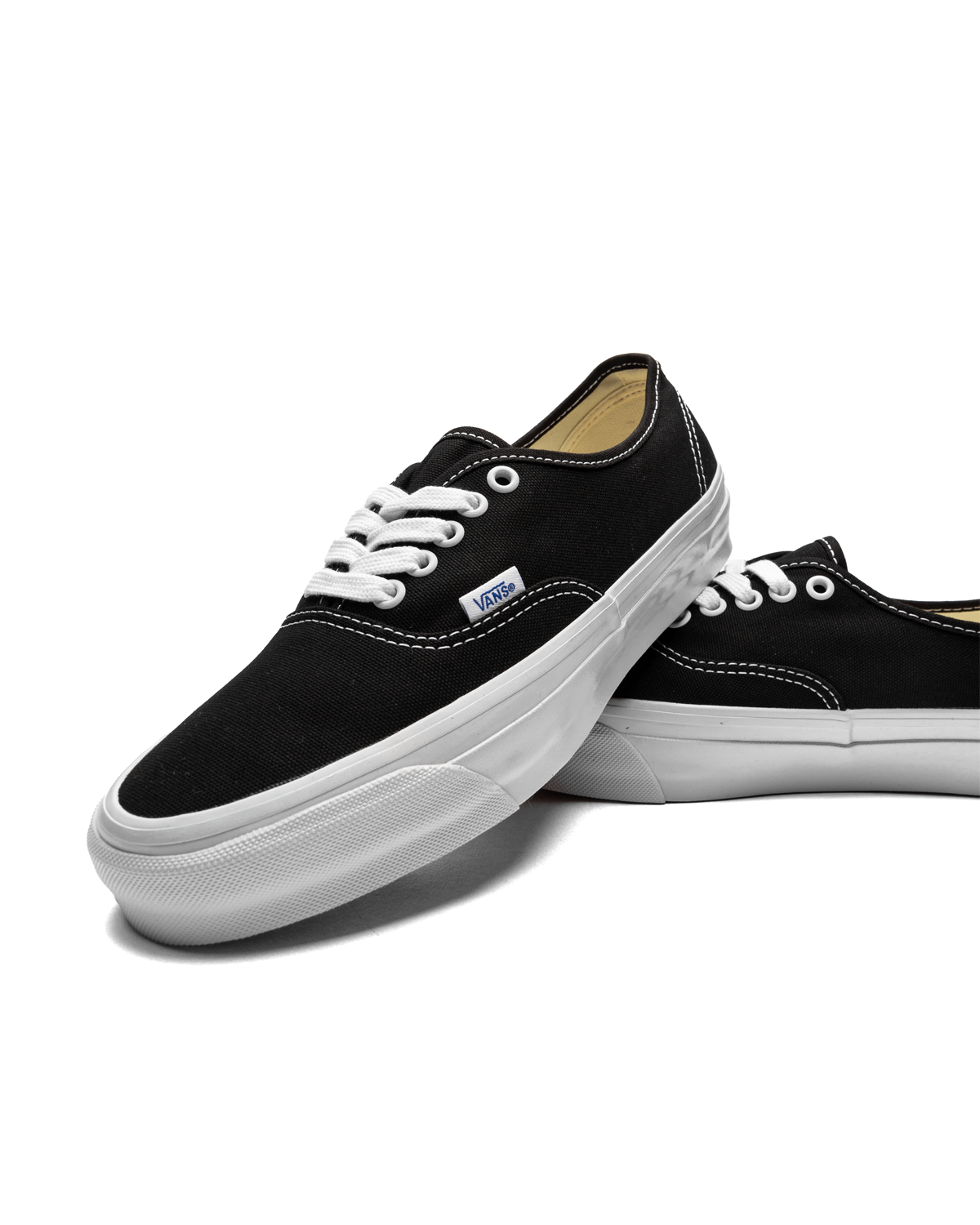 Authentic Reissue 44 LX 'Black White'